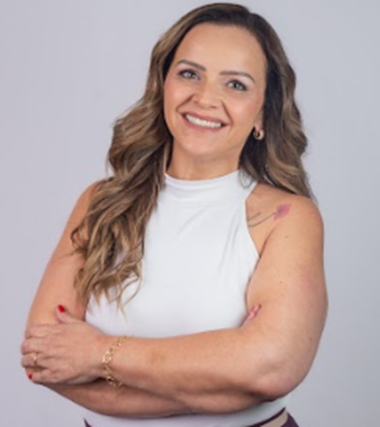 JULIANA GUARALDO DINIZ  SINPLALTO – ARAXÁ